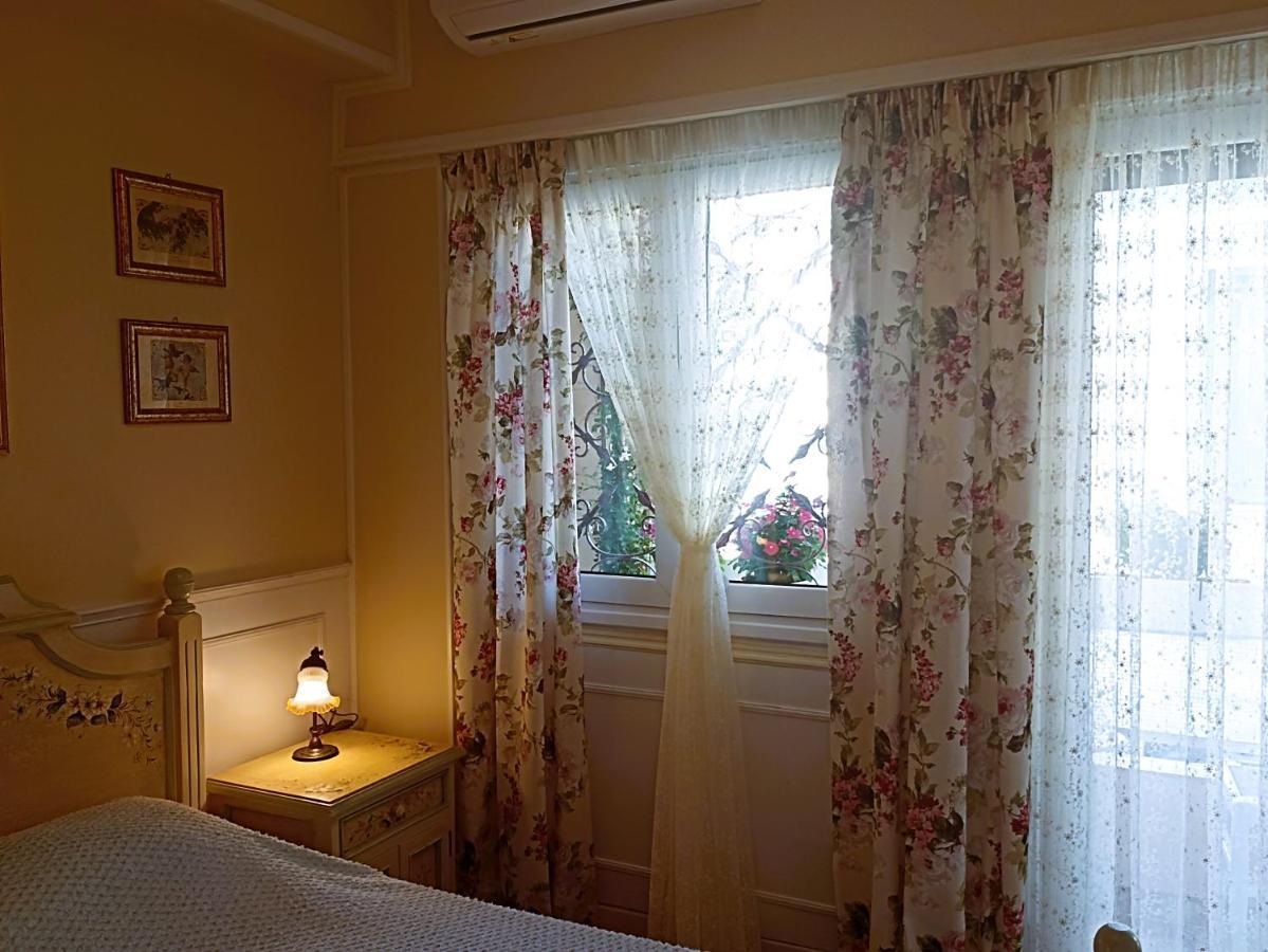 Something About Mary Apartment Atena Exterior foto