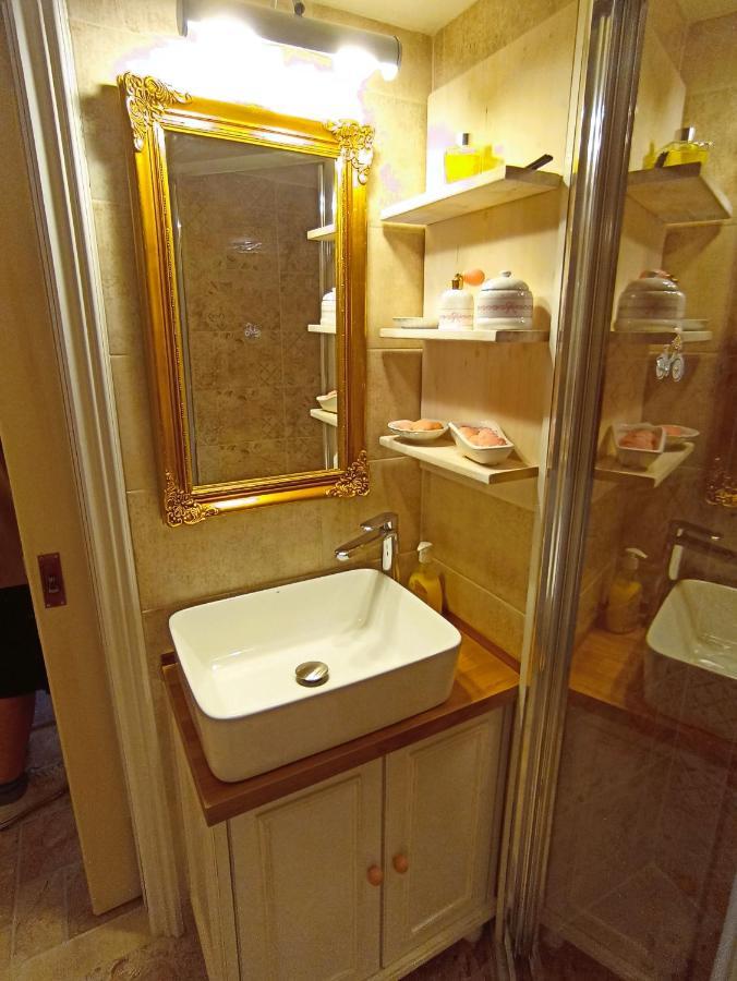 Something About Mary Apartment Atena Exterior foto